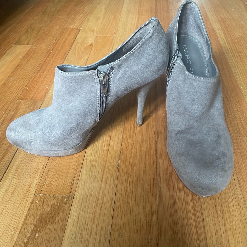 Marc Fisher Gray Heeled Boots Sleek Suede Design